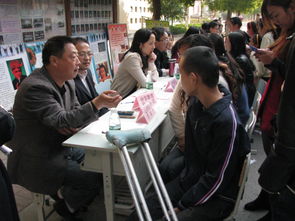 濱湖網(wǎng)校舉辦雪浪片區(qū)大型公益教育咨詢(xún)服務(wù)活動(dòng)，助力優(yōu)質(zhì)教育資源共享